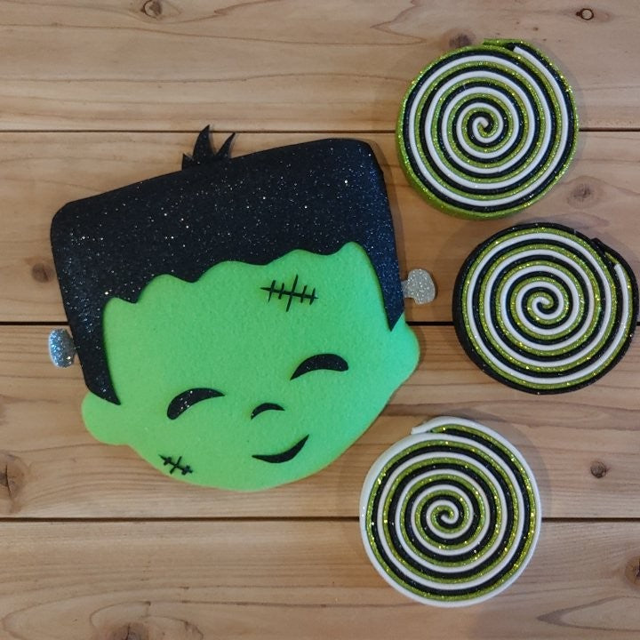 Wreath Attachment - Little YIKES Collection (Frankie)