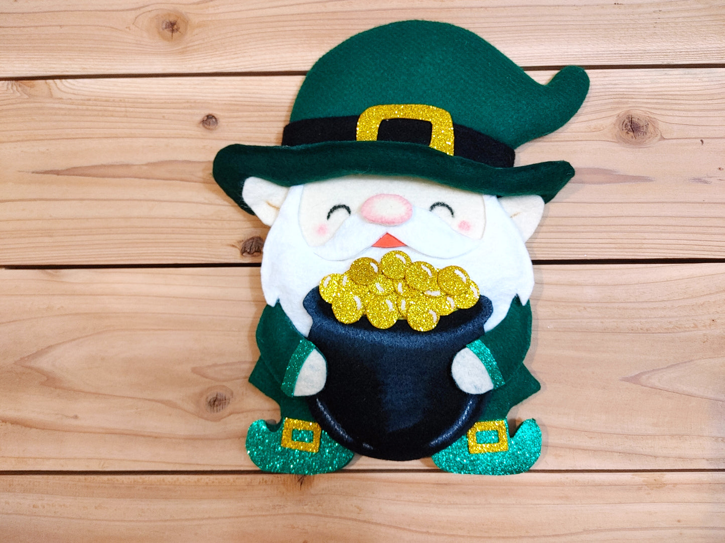 Wreath Attachment - Leprechaun with Pot of Gold