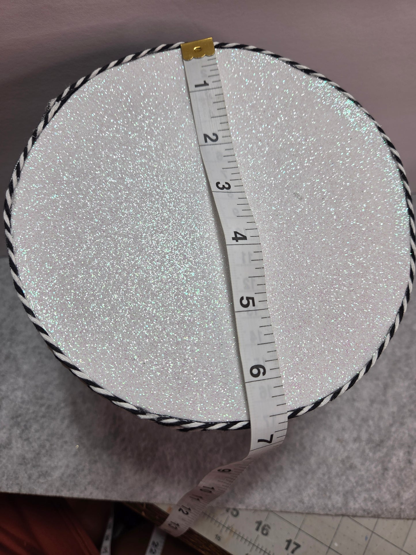 Wreath Attachment - Full Drum (Blk/Wht)