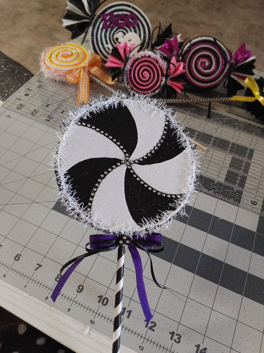 Wreath Embellishment - Foam Candy Attachment Ex-Large