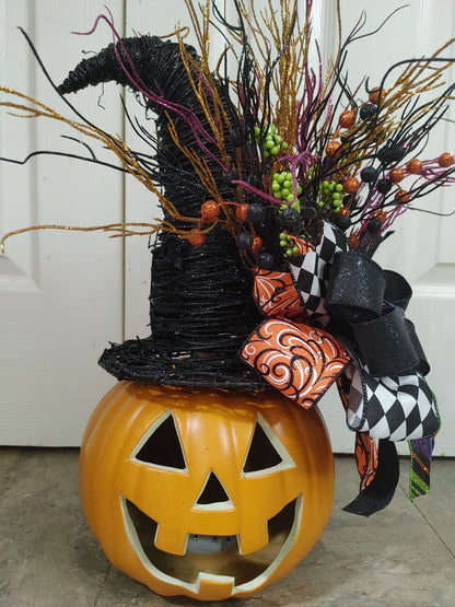 Pumpkin (Orange) in Witch Hat (lights up)