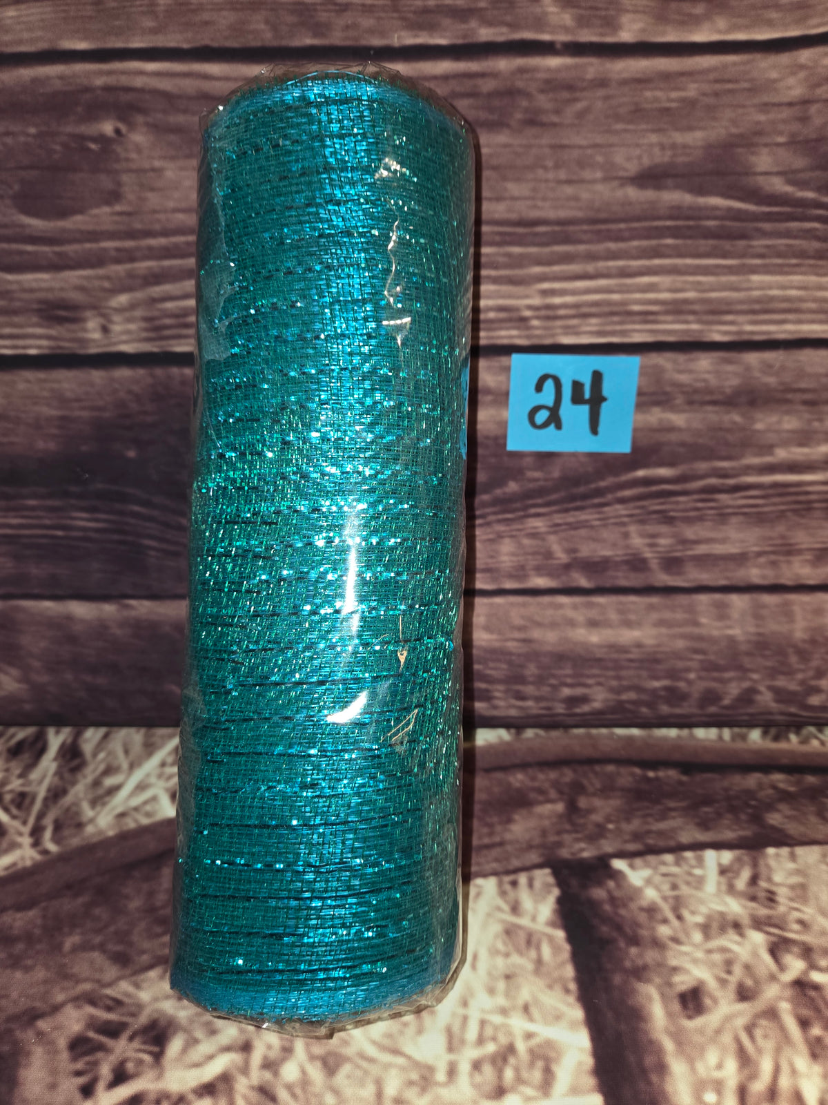 Destash - 10 inch deco mesh (20-25)