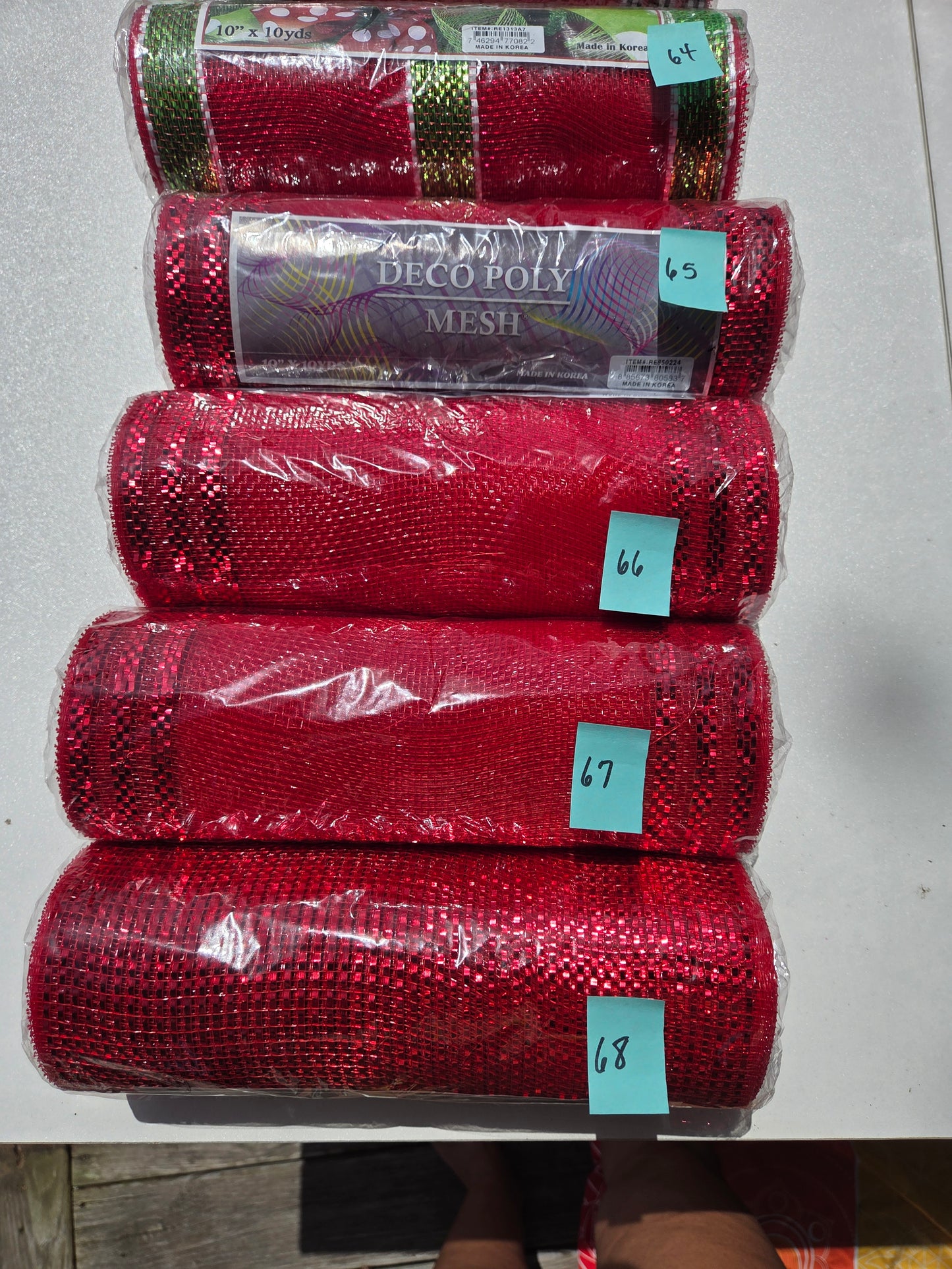 Destash - 10 inch deco mesh (64-68)