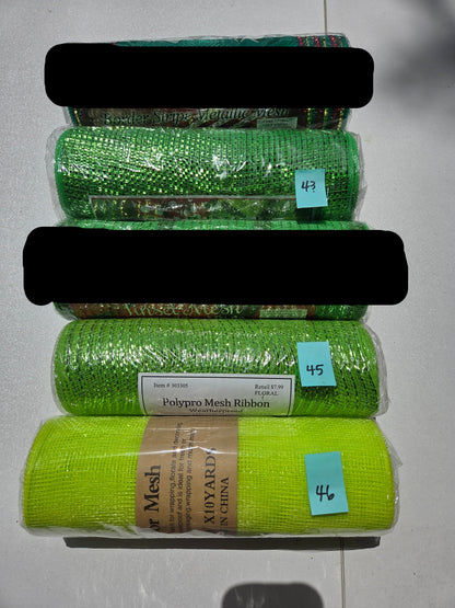 Destash - 10 inch deco mesh (42-46)