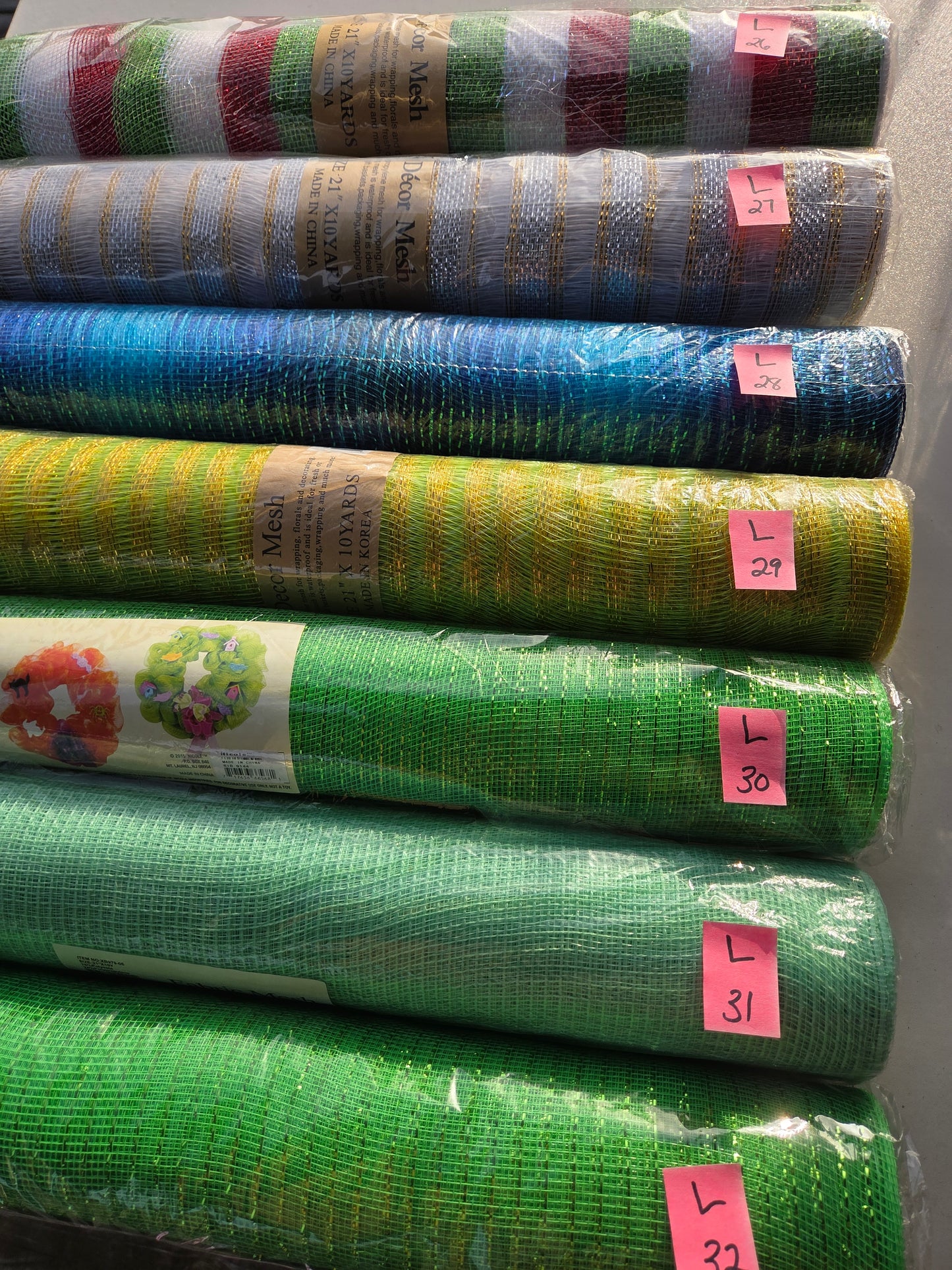 Destash - 21 inch deco mesh (26 - 32)