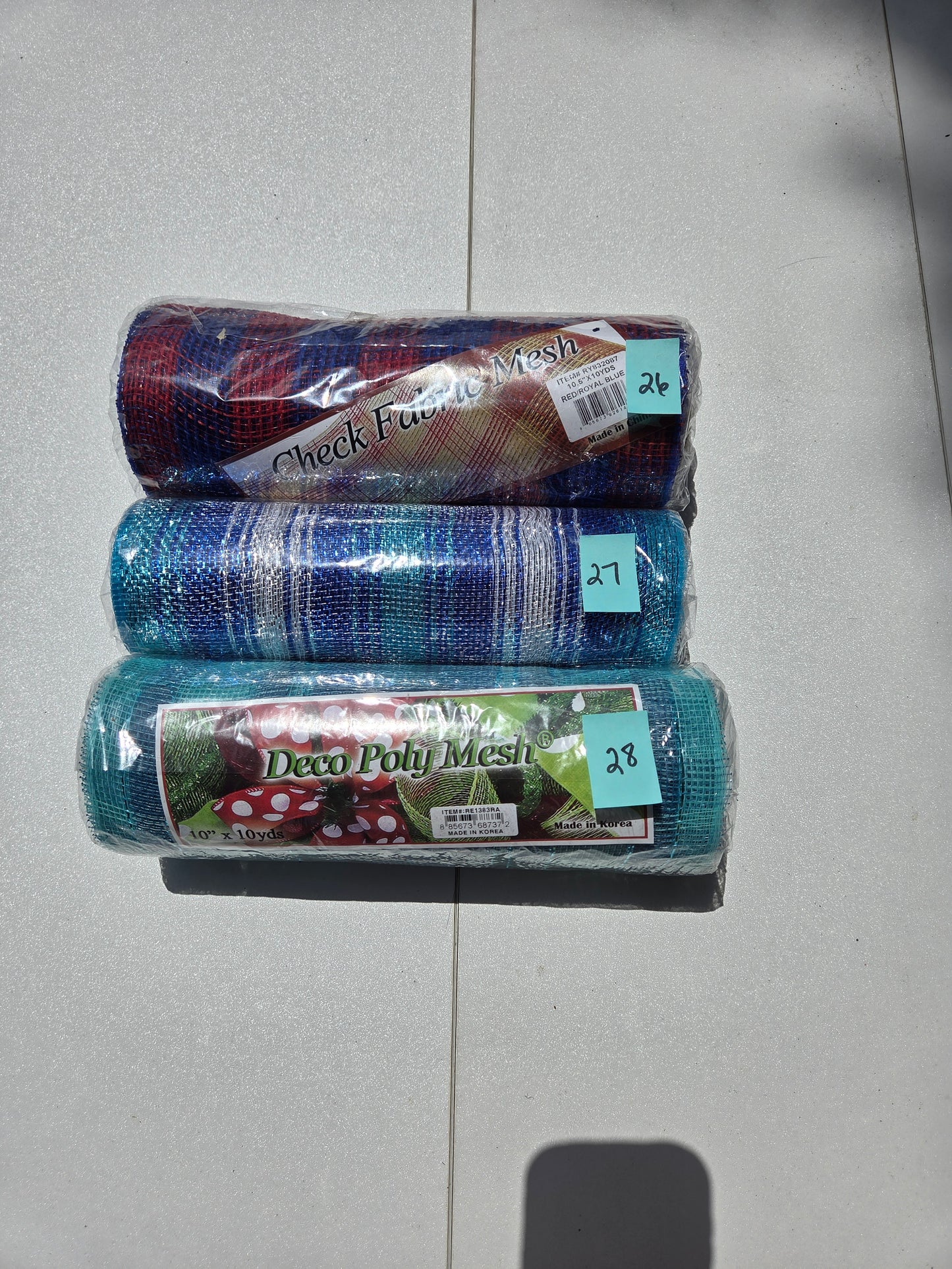 Destash - 10 inch deco mesh (26-28)