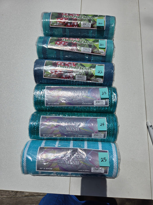 Destash - 10 inch deco mesh (20-25)