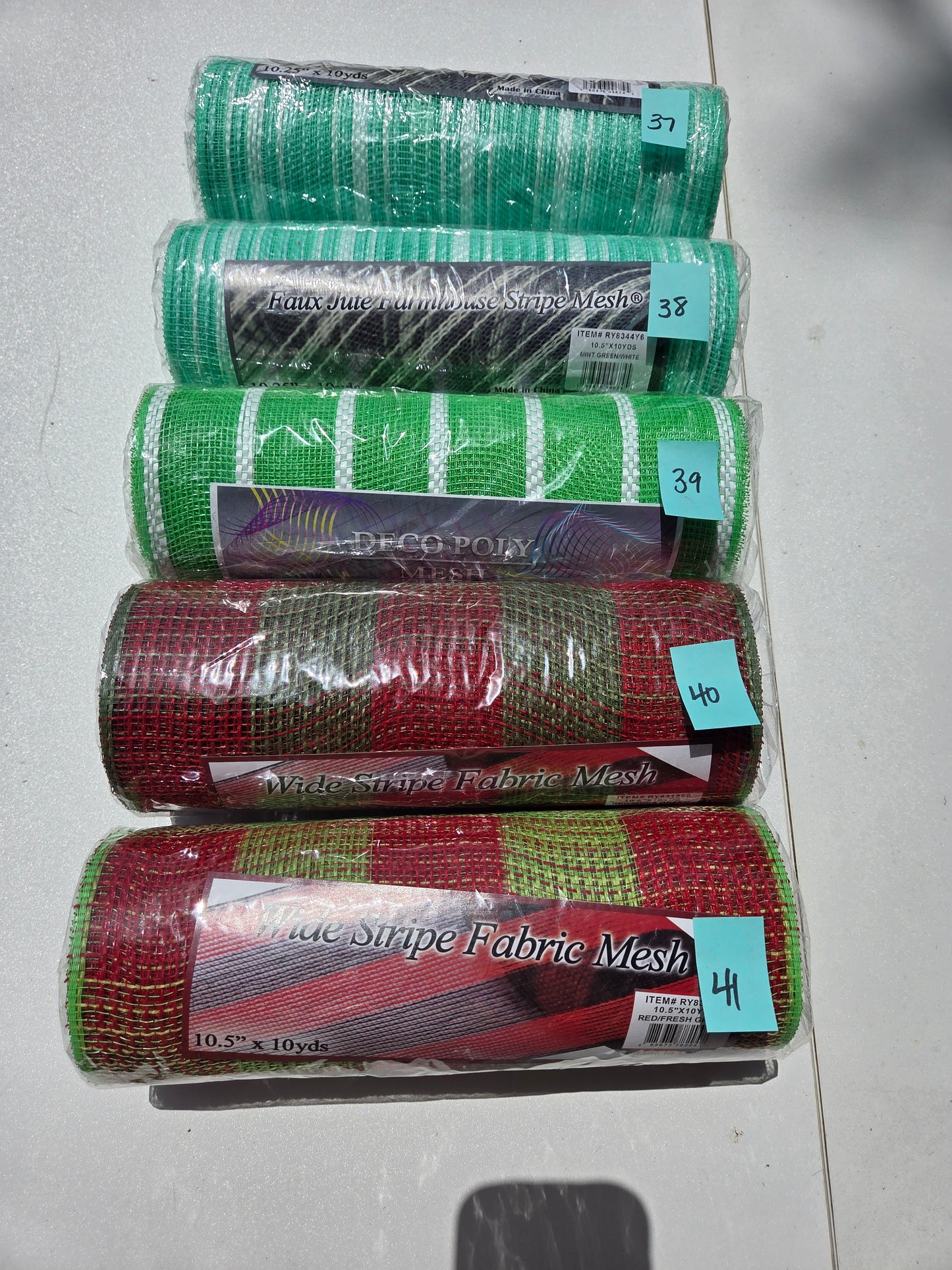 Destash - 10 inch deco mesh (37-41)